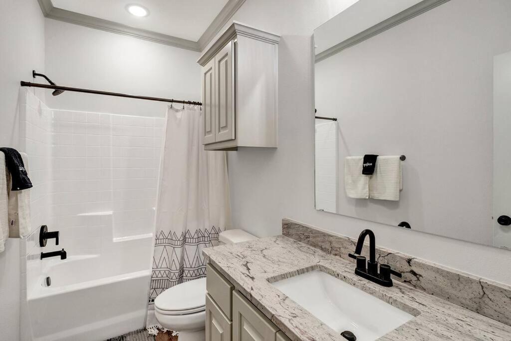 Alamo Luxury Living Up To 11 Villa Tyler Dış mekan fotoğraf